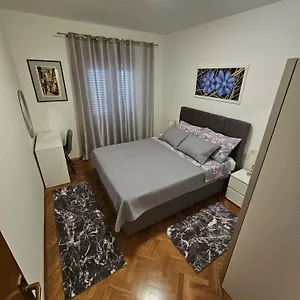  Apartamento Grgic