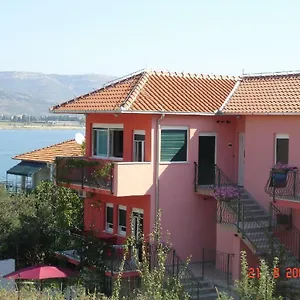 Ante Apartmán